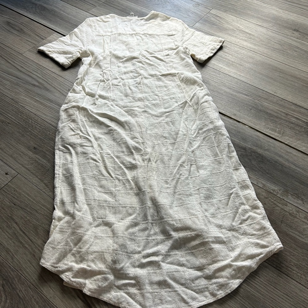 Evidnt L. A. Cream Linen Button Up Shirt‎ Dress - Picture 5 of 6